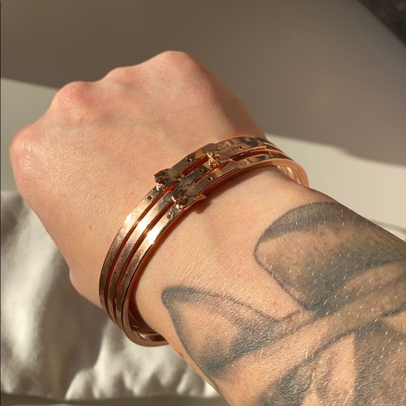 Rose gold park lane bangle - Picture 2 of 4